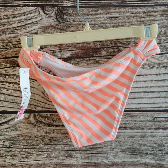 The Bikini Labs bikini Bottoms set of ( 2 ) small NWT - Picture 4 of 10